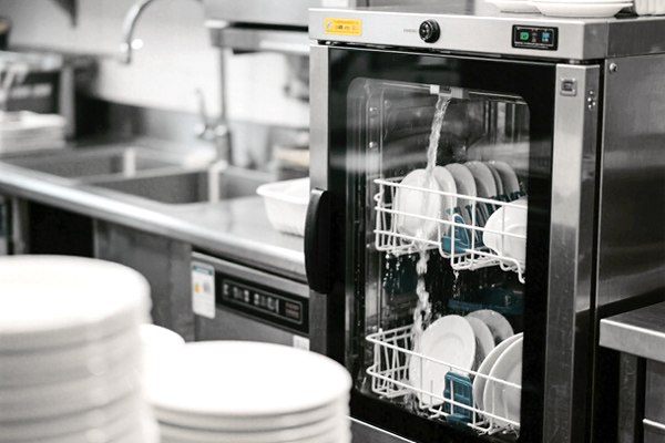 The 5-Step Commercial Dishwasher Buying Checklist