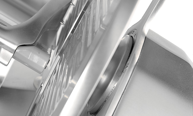 semi automatic meat slicer